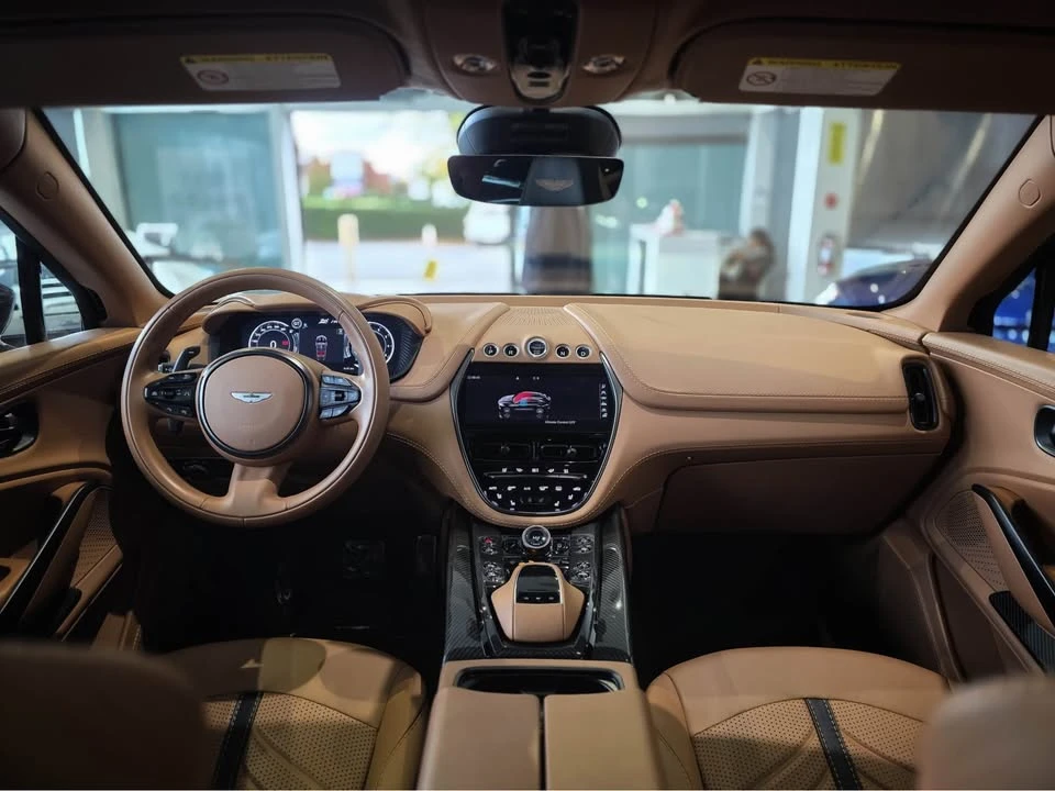 2023 Aston Martin DBX - Image 5 of 20