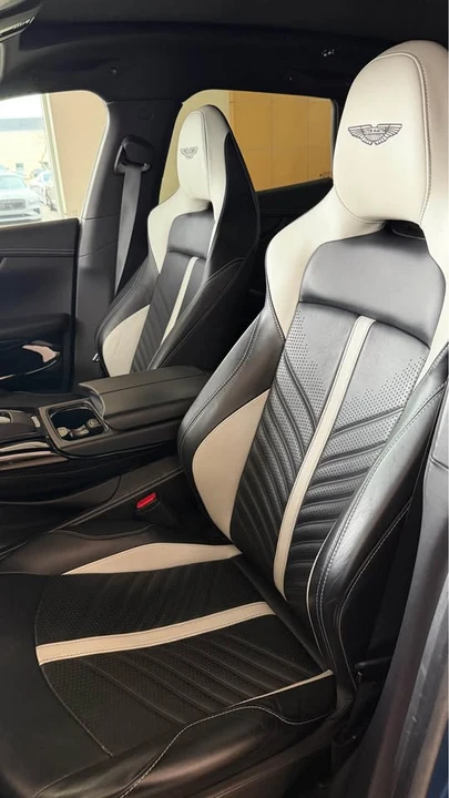 2023 Aston Martin DBX - Image 4 of 5