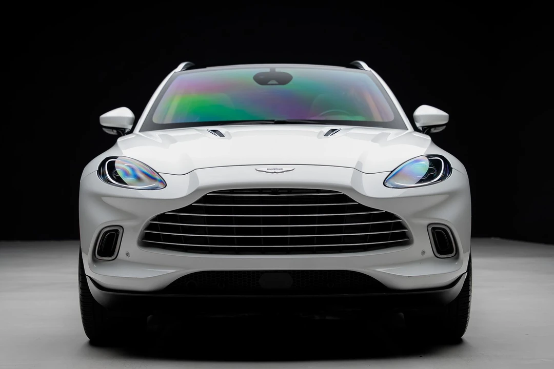 2023 Aston Martin DBX - Image 8 of 31