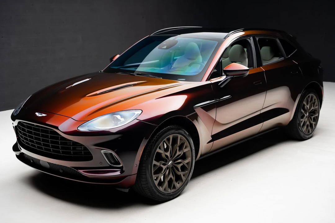 2023 Aston Martin DBX - Image 5 of 31