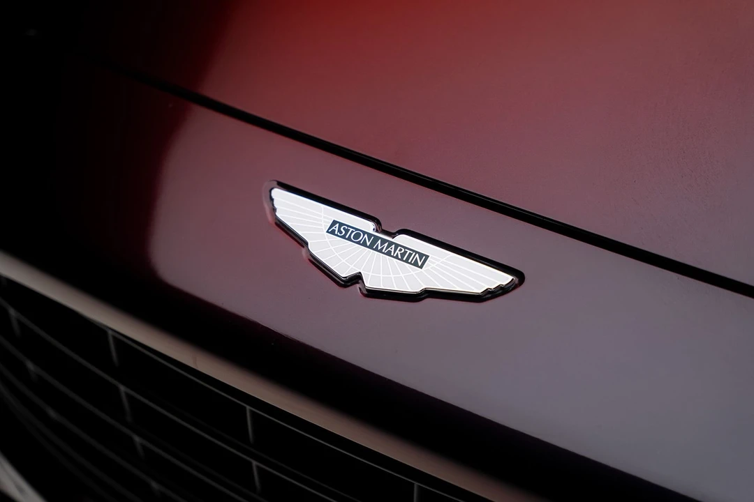2023 Aston Martin DBX - Image 13 of 31