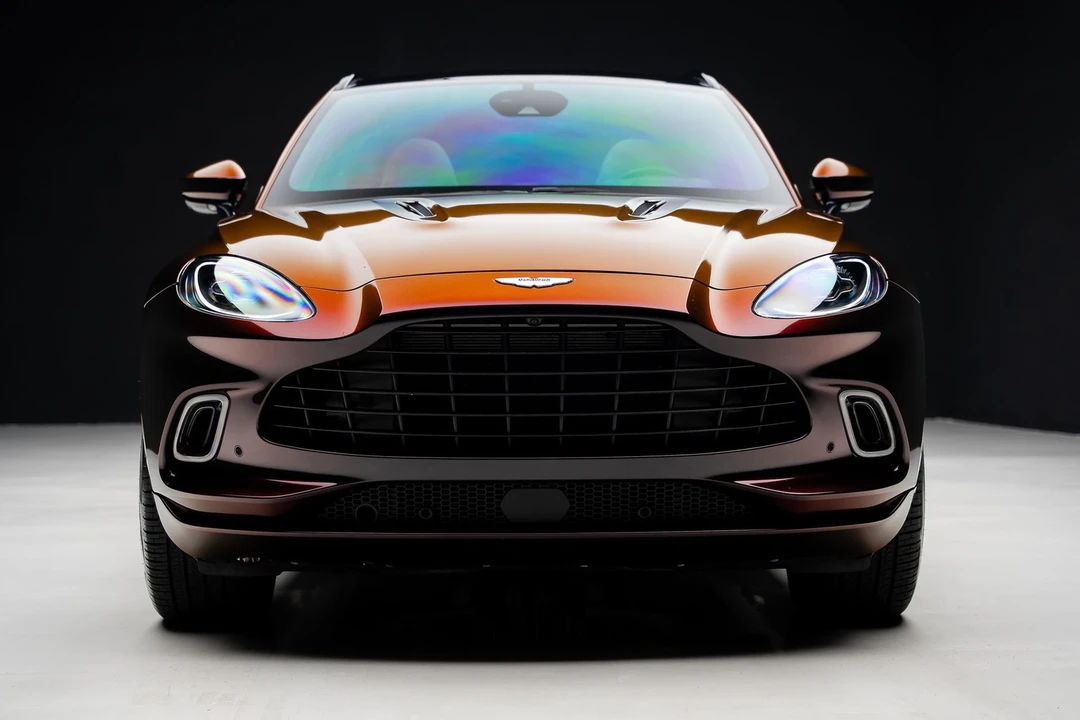 2023 Aston Martin DBX - Image 8 of 31