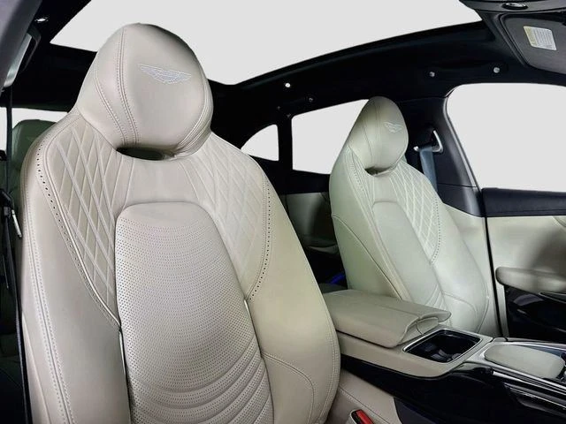 2023 Aston Martin DBX - Image 17 of 20