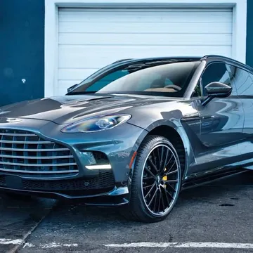 2023 Aston Martin DBX 707 AWD