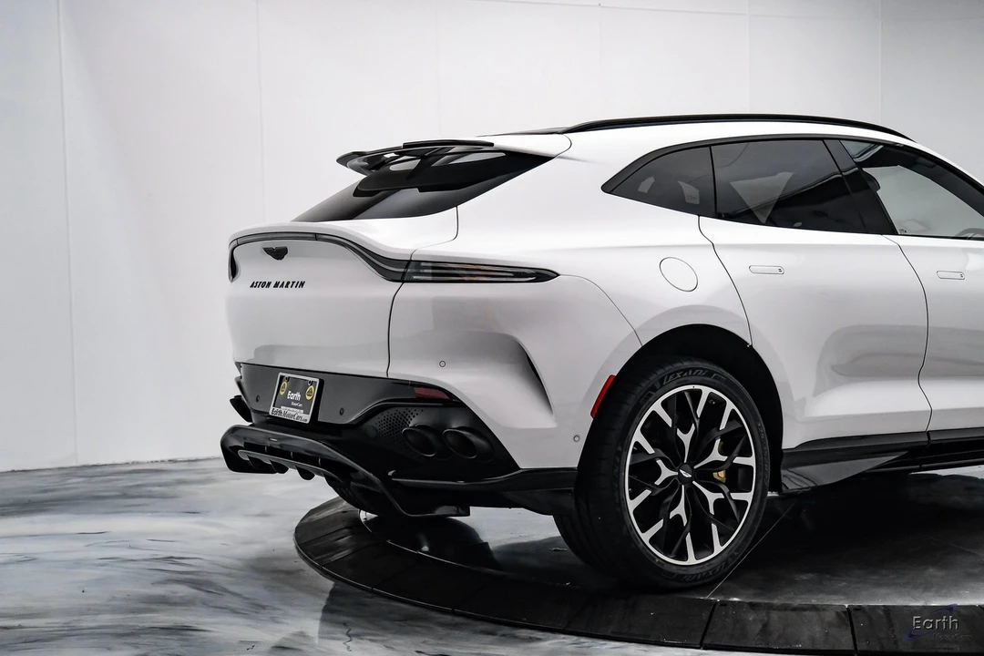 2023 Aston Martin DBX 707 - Image 12 of 21