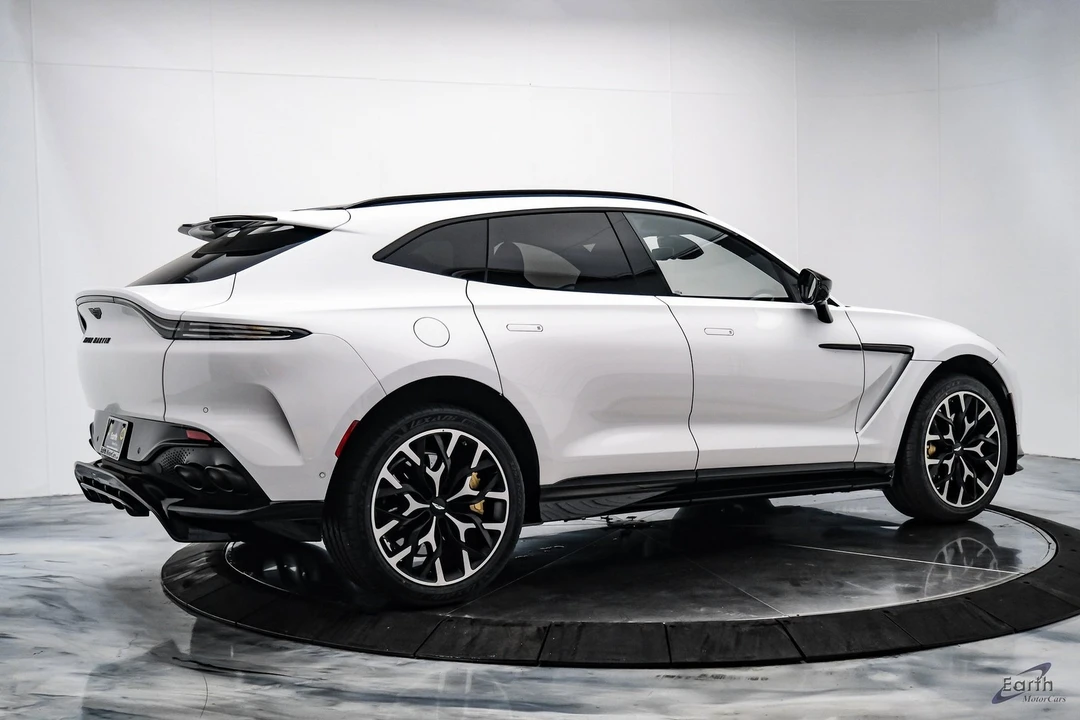 2023 Aston Martin DBX 707 - Image 11 of 21