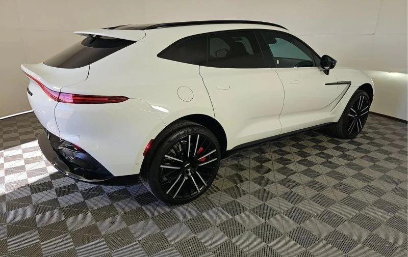 2023 Aston Martin DBX 707 - Image 7 of 12