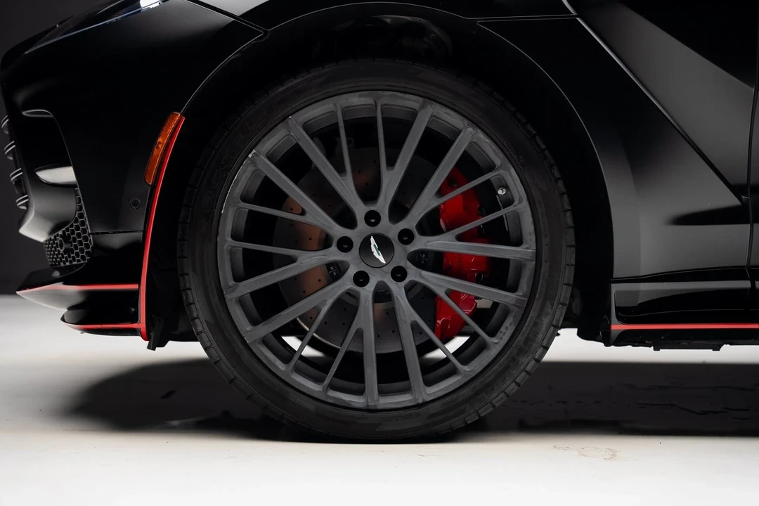 2023 Aston Martin DBX 707 - Image 19 of 21