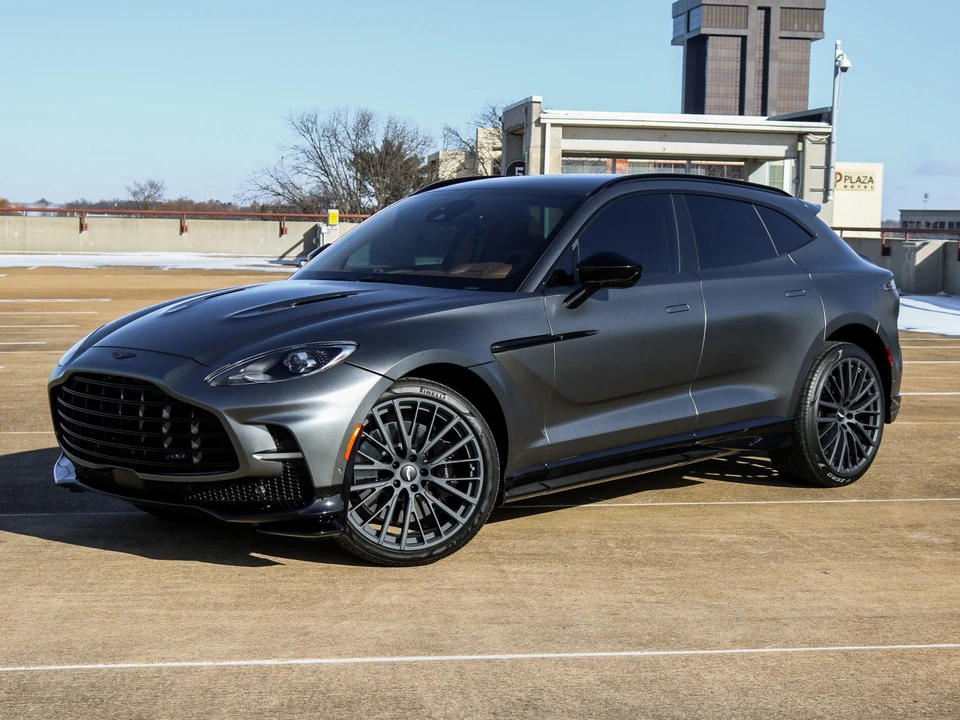 2023 Aston Martin DBX 707 - Image 2 of 31
