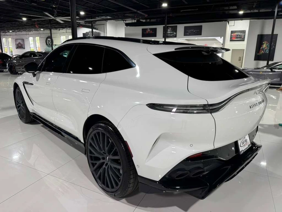 2023 Aston Martin DBX 707 - Image 5 of 12