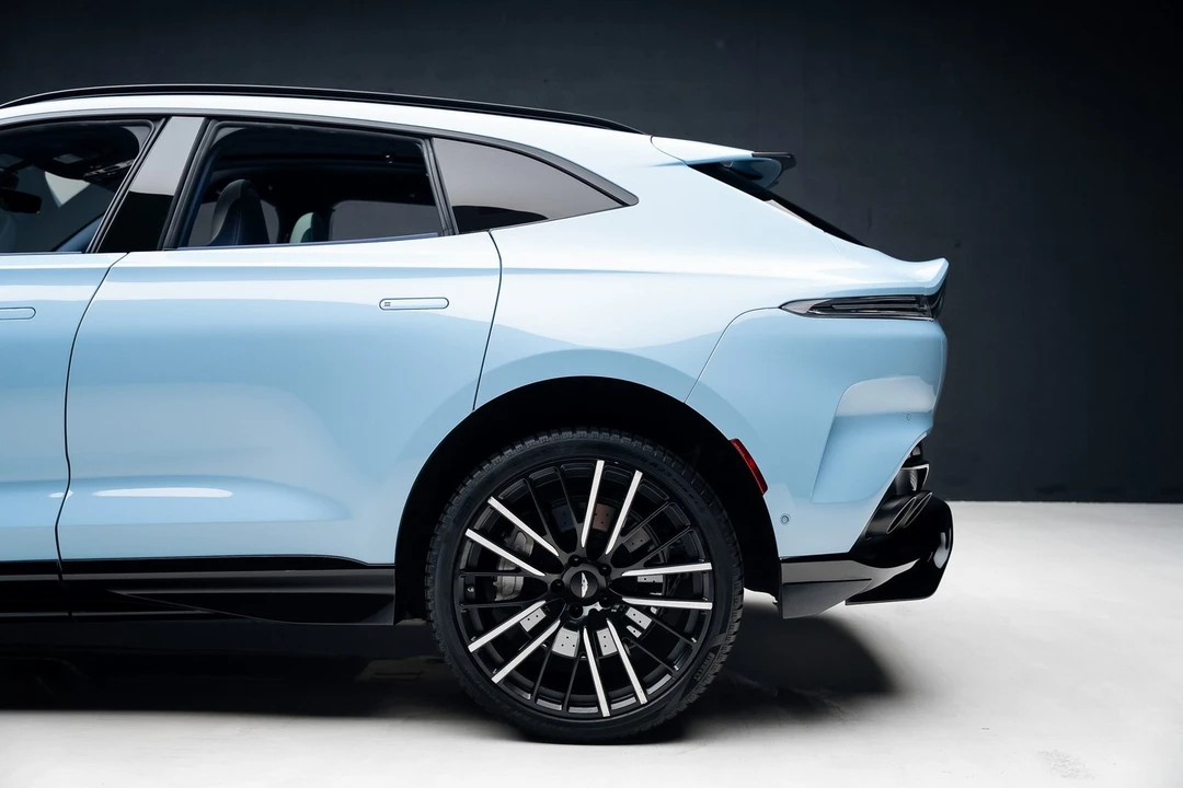 2023 Aston Martin DBX 707 - Image 20 of 21