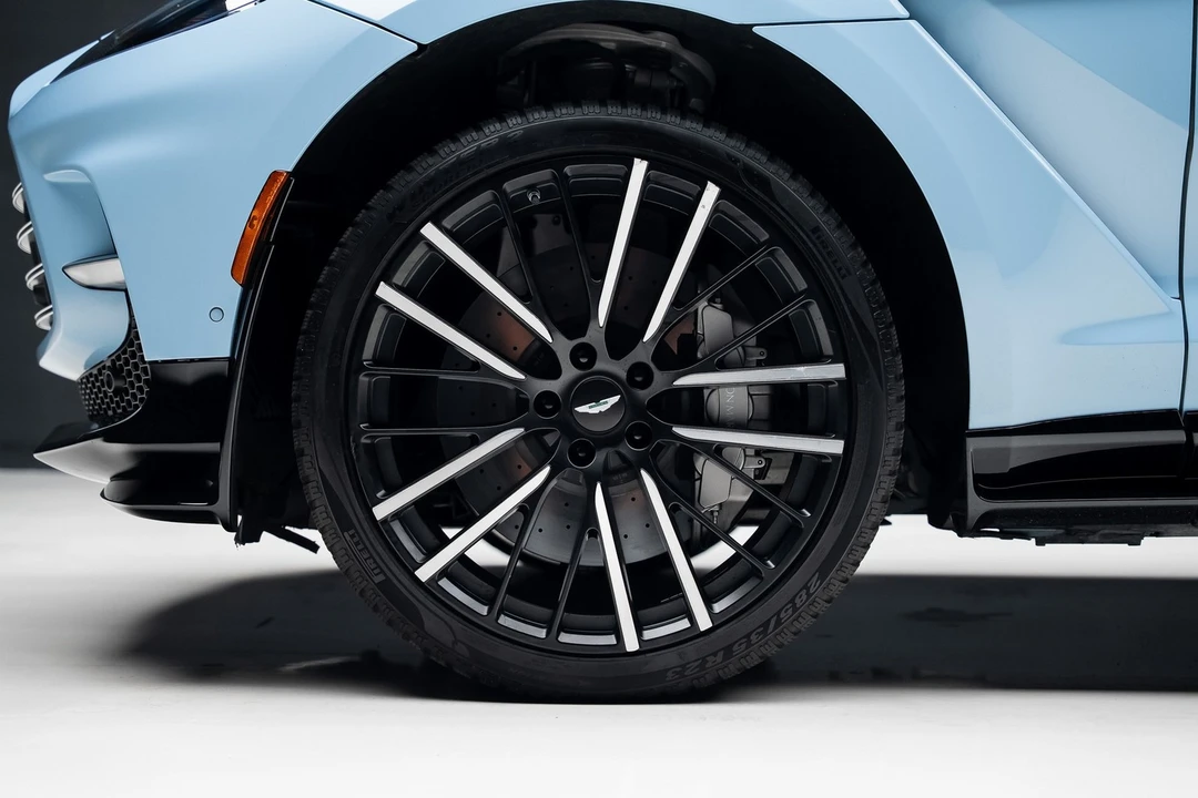 2023 Aston Martin DBX 707 - Image 19 of 21