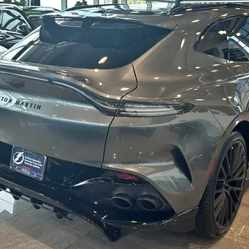 2023 Aston Martin DBX 707