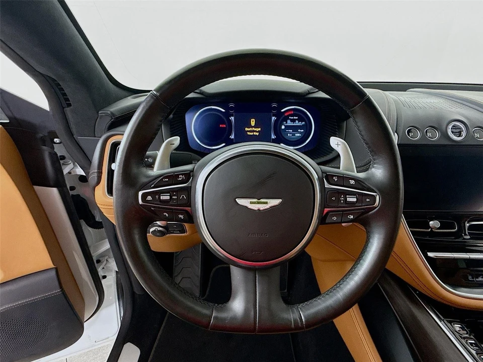 2023 Aston Martin DBX - Image 8 of 13