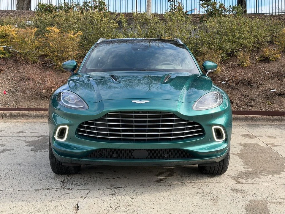 2023 Aston Martin DBX - Image 7 of 12