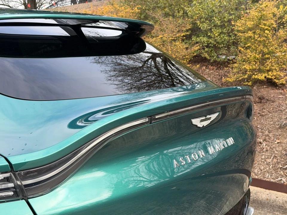 2023 Aston Martin DBX - Image 8 of 12