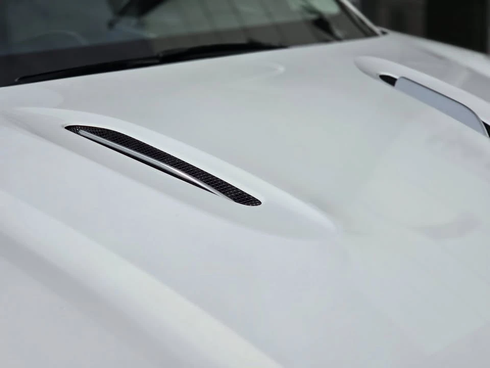 2023 Aston Martin DBX - Image 5 of 20