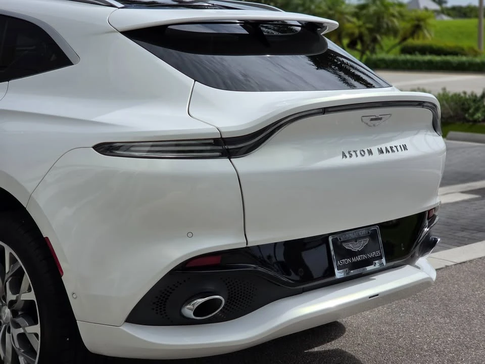 2023 Aston Martin DBX - Image 8 of 20