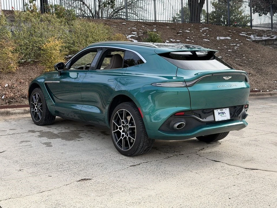 2023 Aston Martin DBX - Image 15 of 21