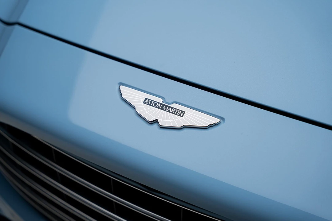 2023 Aston Martin DBX - Image 12 of 21