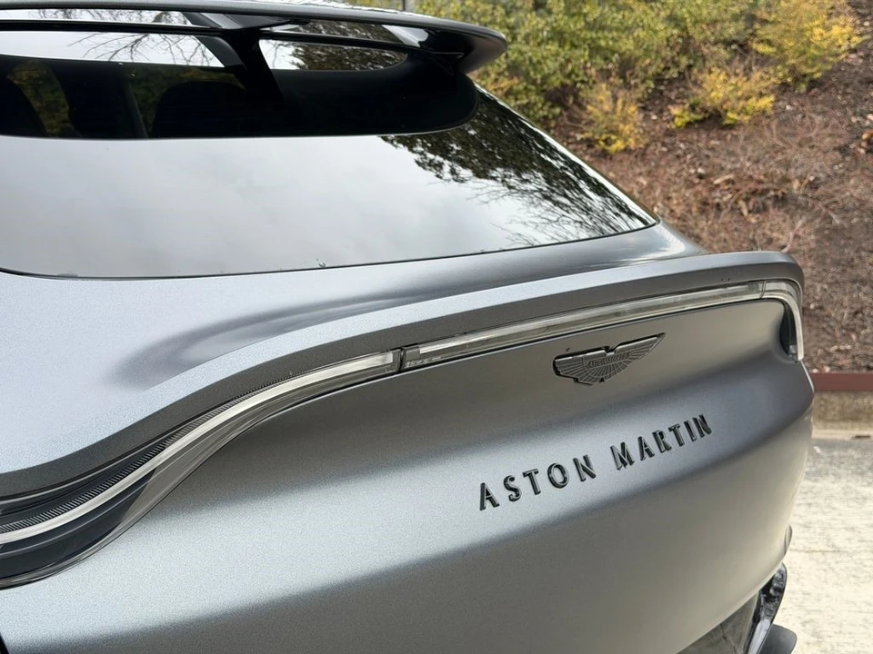 2023 Aston Martin DBX - Image 12 of 21