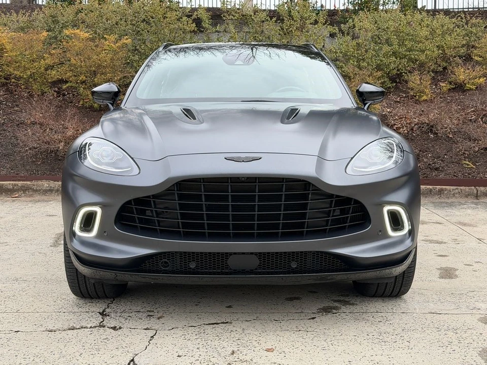 2023 Aston Martin DBX - Image 11 of 21