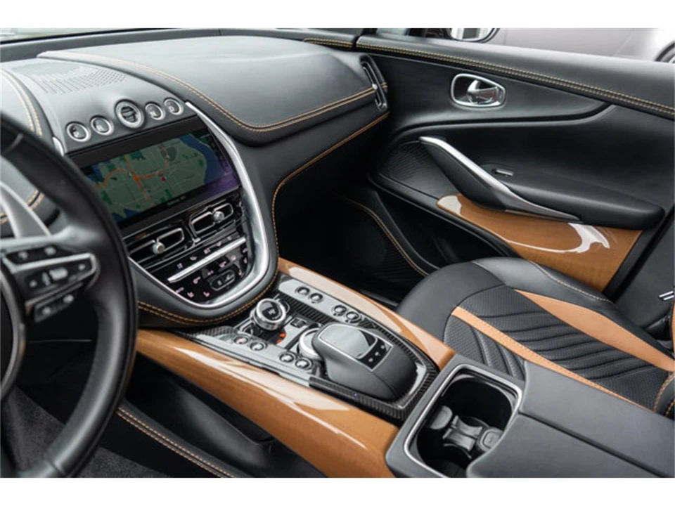 2023 Aston Martin DBX - Image 10 of 12