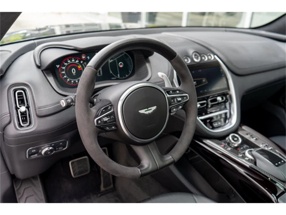 2023 Aston Martin DBX - Image 9 of 12