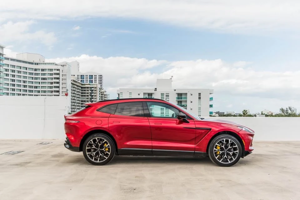 2023 Aston Martin DBX - Image 3 of 13
