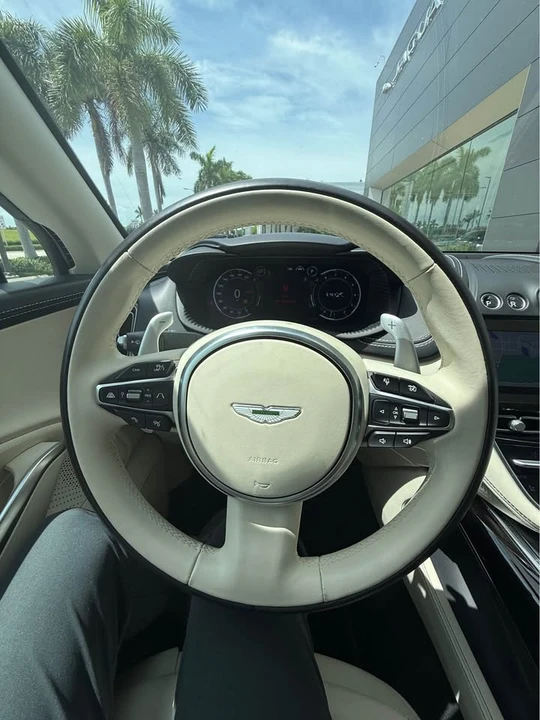 2023 Aston Martin DBX - Image 9 of 20