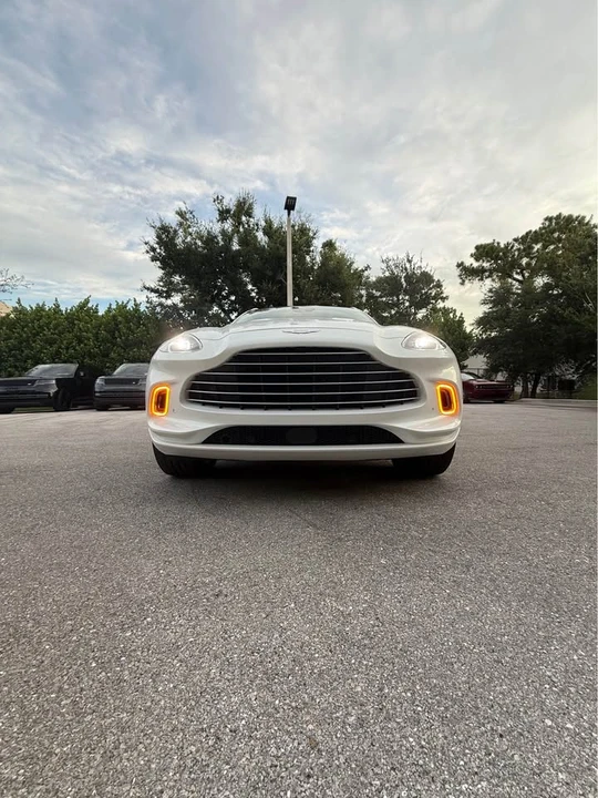 2023 Aston Martin DBX - Image 14 of 20