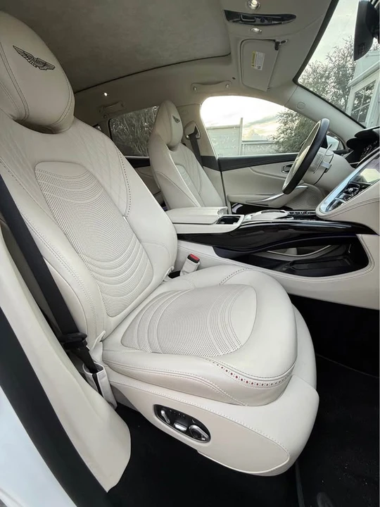 2023 Aston Martin DBX - Image 13 of 20