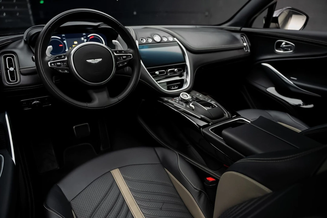 2023 Aston Martin DBX 707 - Image 2 of 31