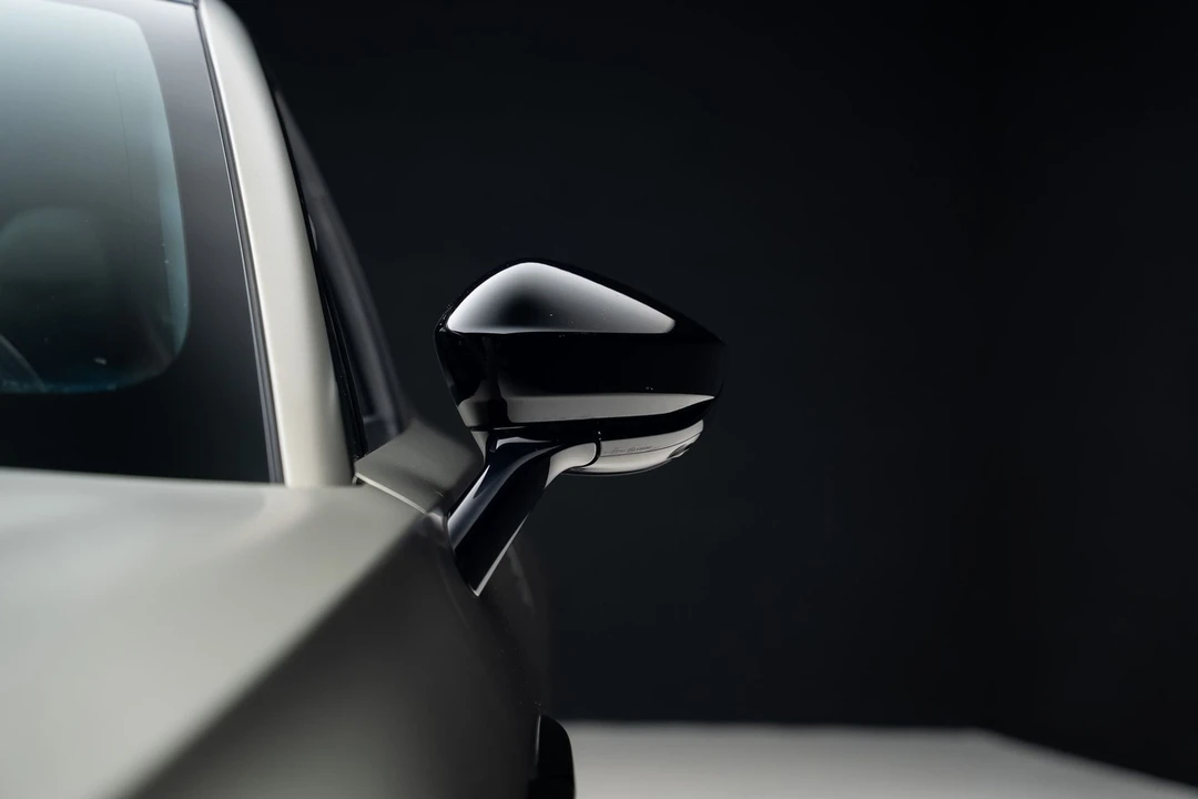 2023 Aston Martin DBX 707 - Image 15 of 31