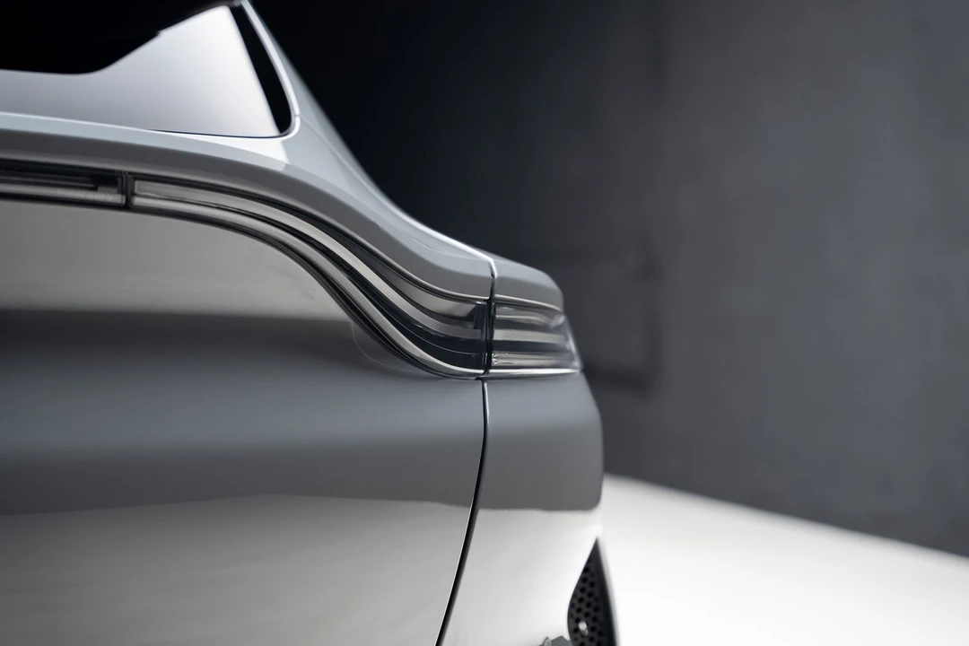 2023 Aston Martin DBX 707 - Image 28 of 31