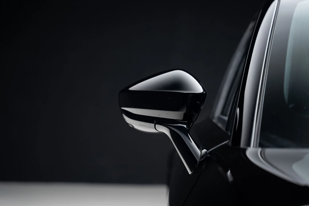2023 Aston Martin DBX 707 - Image 14 of 31