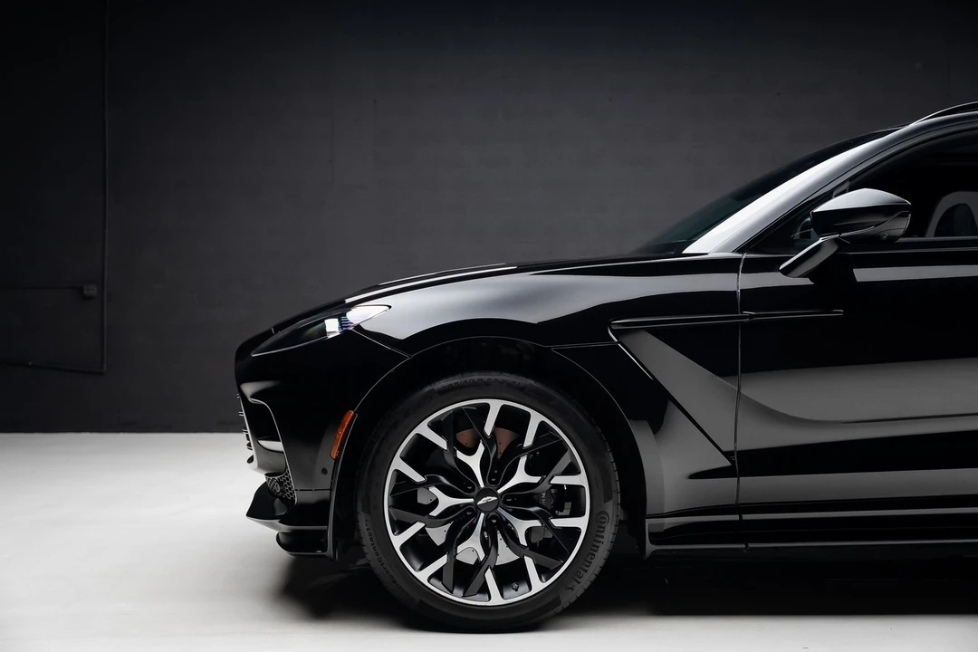 2023 Aston Martin DBX 707 - Image 18 of 31