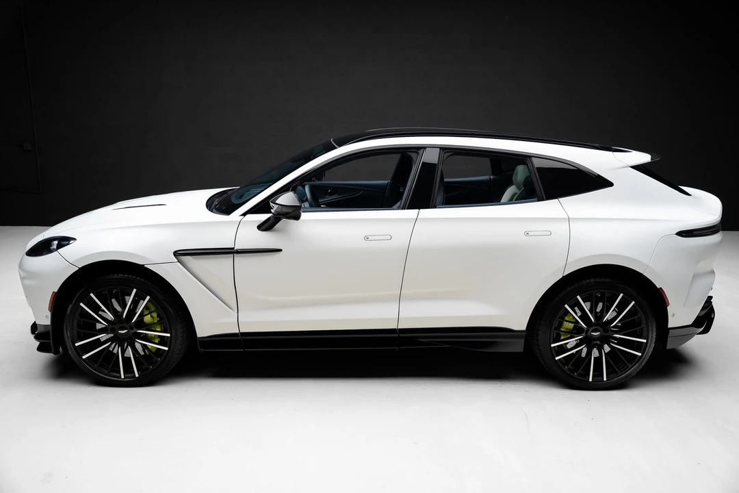 2023 Aston Martin DBX 707 - Image 17 of 31