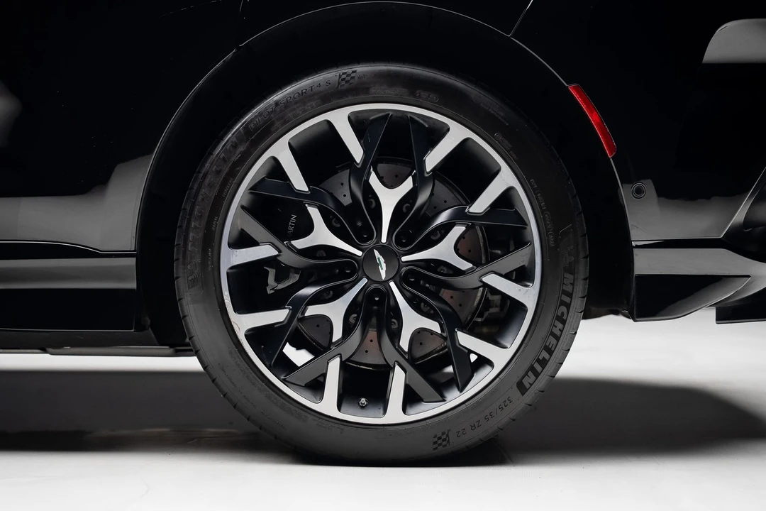 2023 Aston Martin DBX 707 - Image 21 of 31