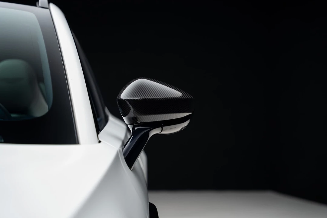 2023 Aston Martin DBX 707 - Image 16 of 31