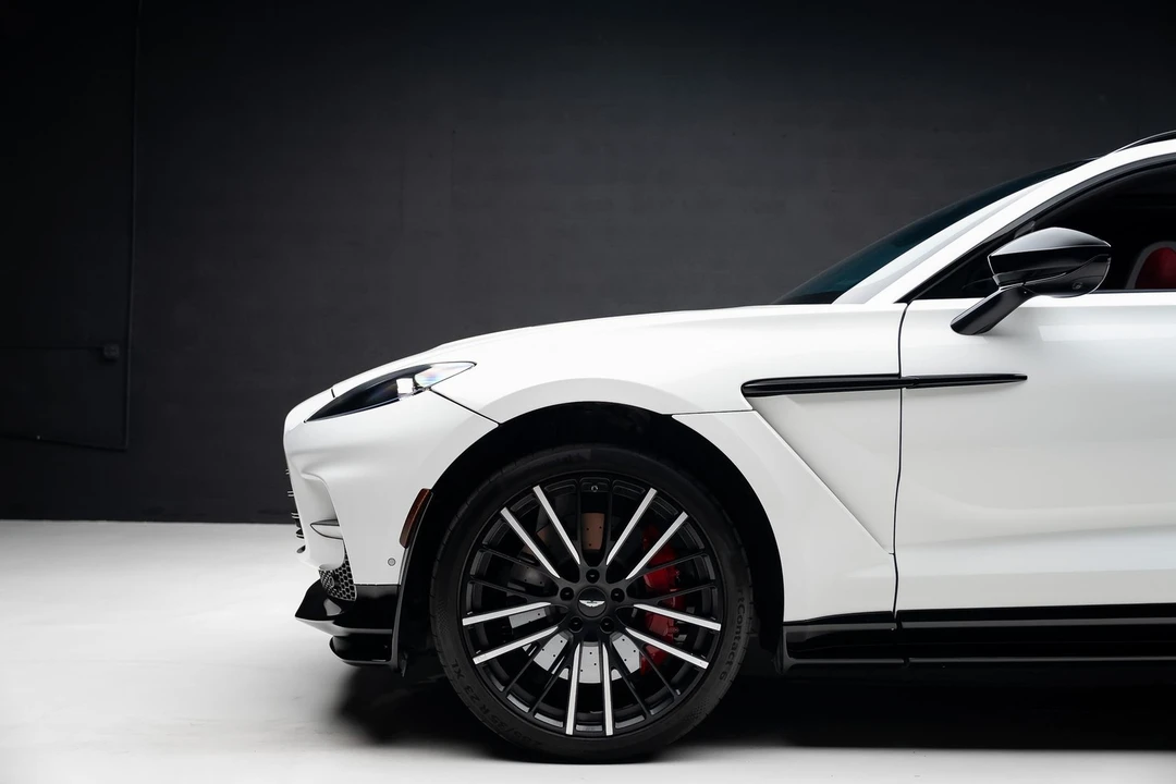 2023 Aston Martin DBX 707 - Image 18 of 31
