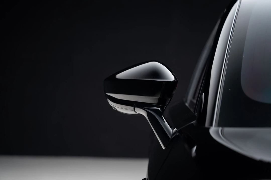 2023 Aston Martin DBX 707 - Image 13 of 31