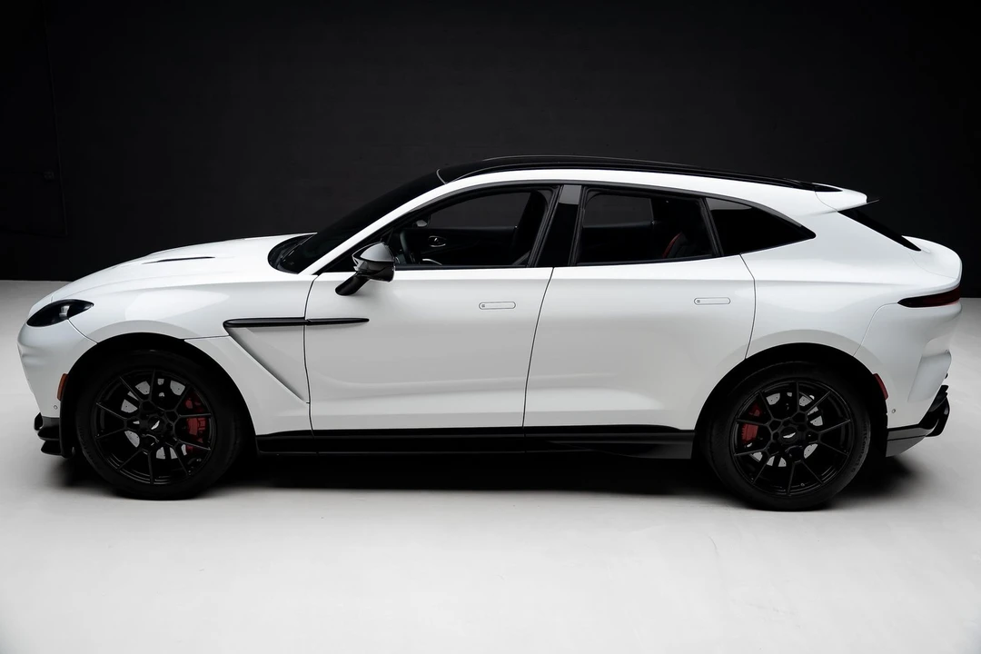 2023 Aston Martin DBX 707 - Image 16 of 31