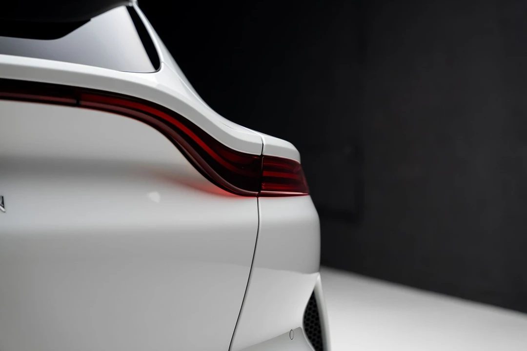2023 Aston Martin DBX 707 - Image 28 of 31