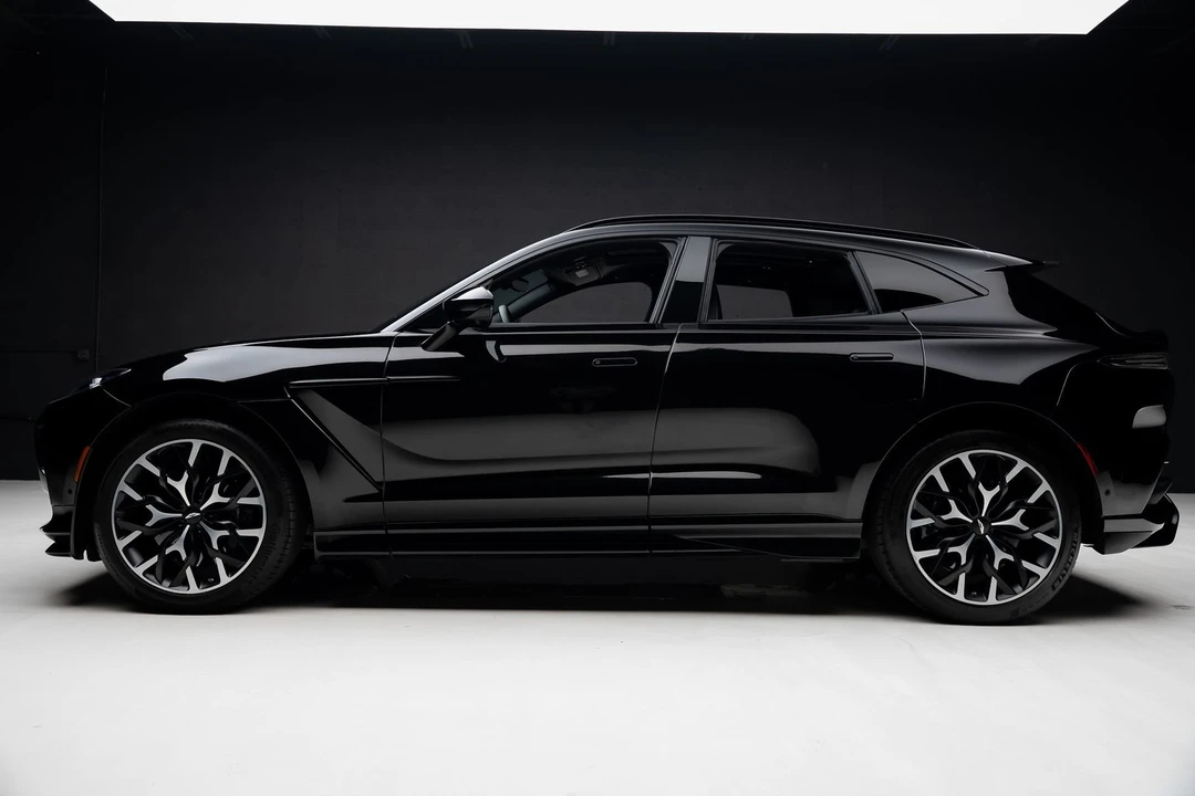 2023 Aston Martin DBX 707 - Image 17 of 31