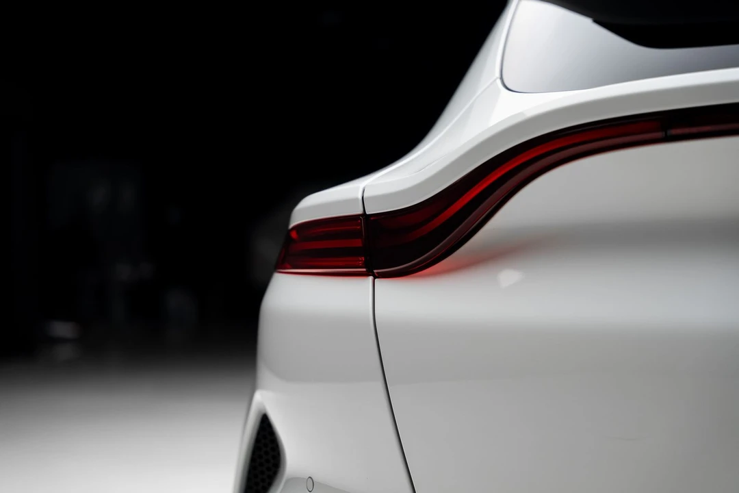 2023 Aston Martin DBX 707 - Image 27 of 31