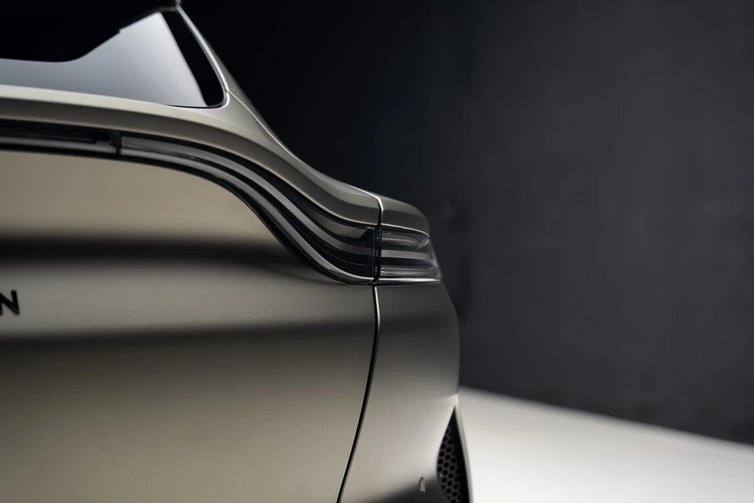2023 Aston Martin DBX 707 - Image 28 of 31