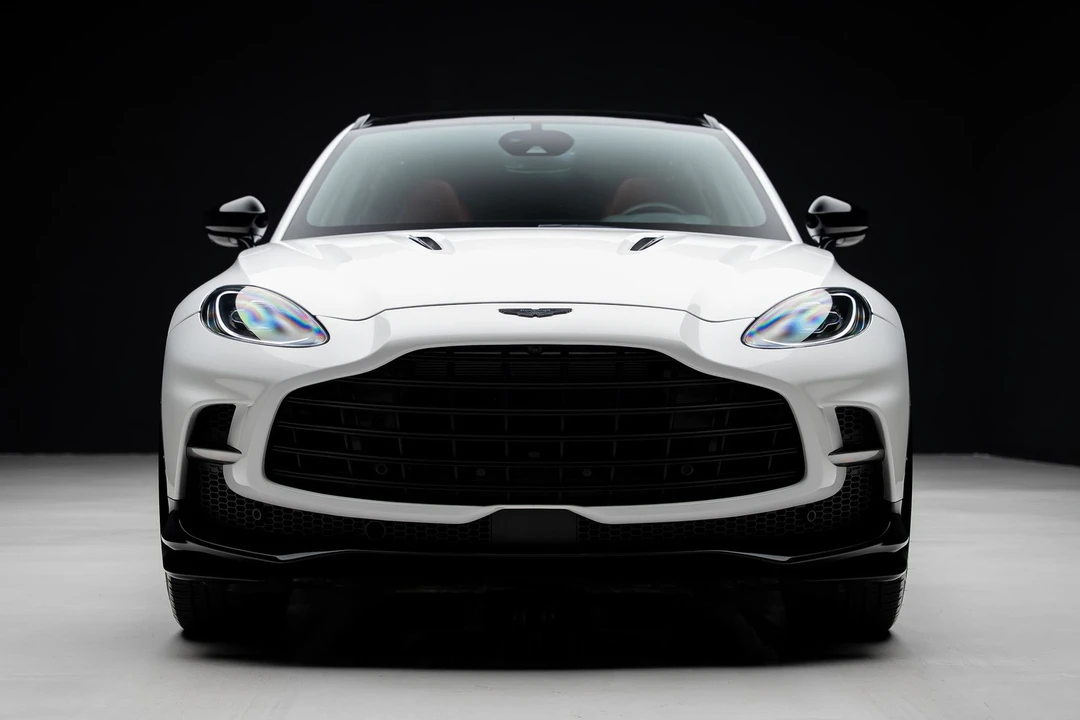 2023 Aston Martin - Image 8 of 31