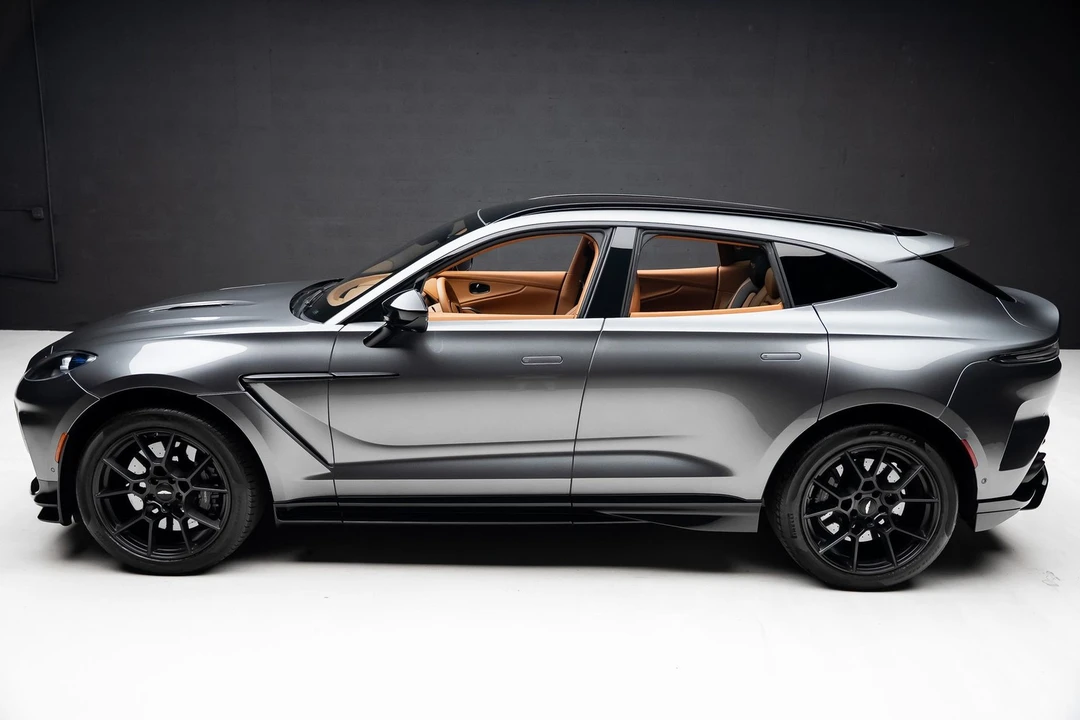 2023 Aston Martin DBX 707 - Image 16 of 21