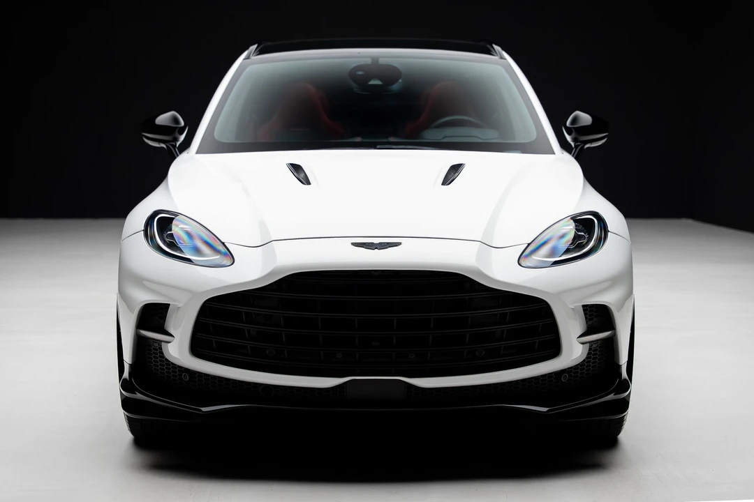 2023 Aston Martin - Image 7 of 31